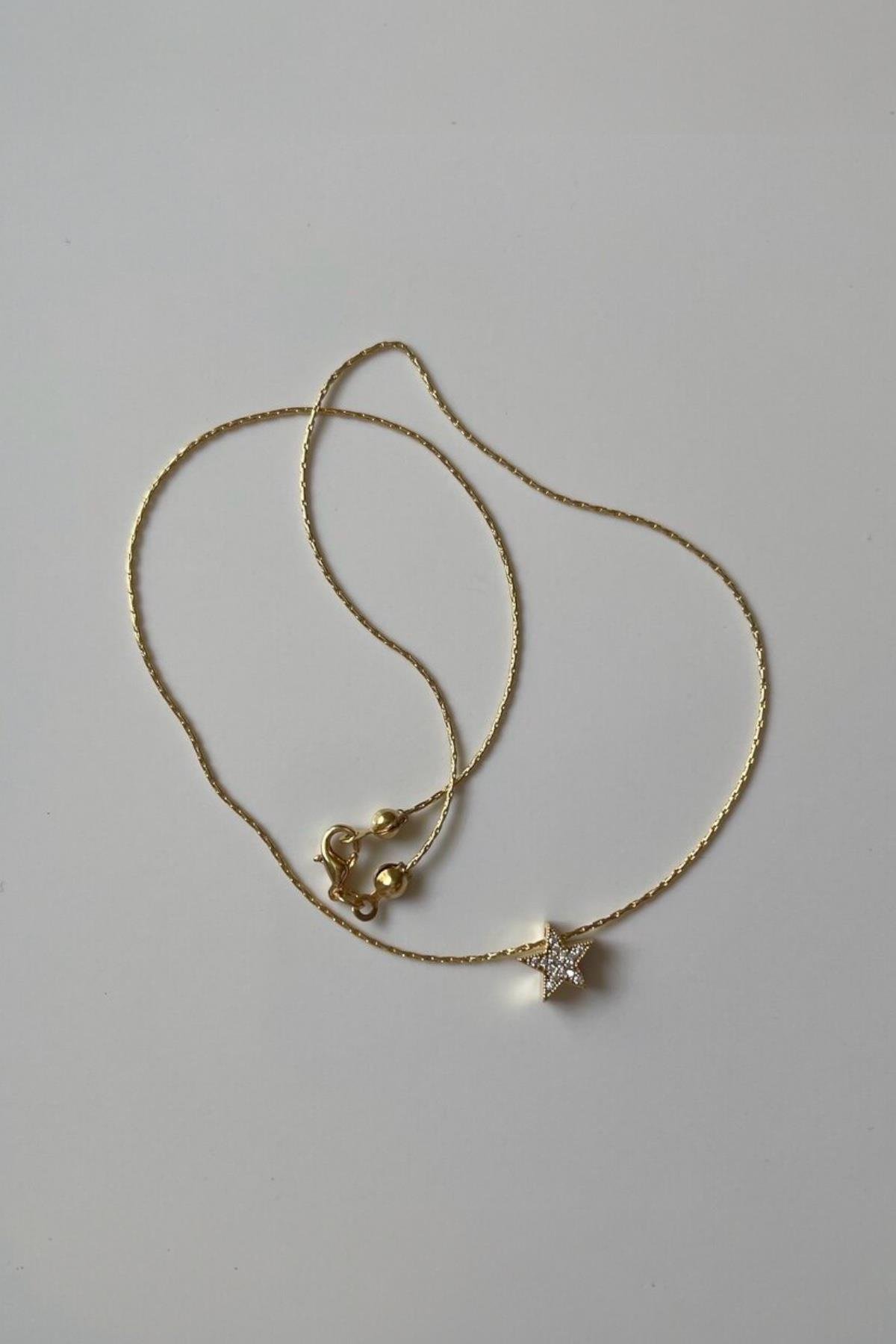 Zirkon Taşlı Minimal Yıldız Choker 
