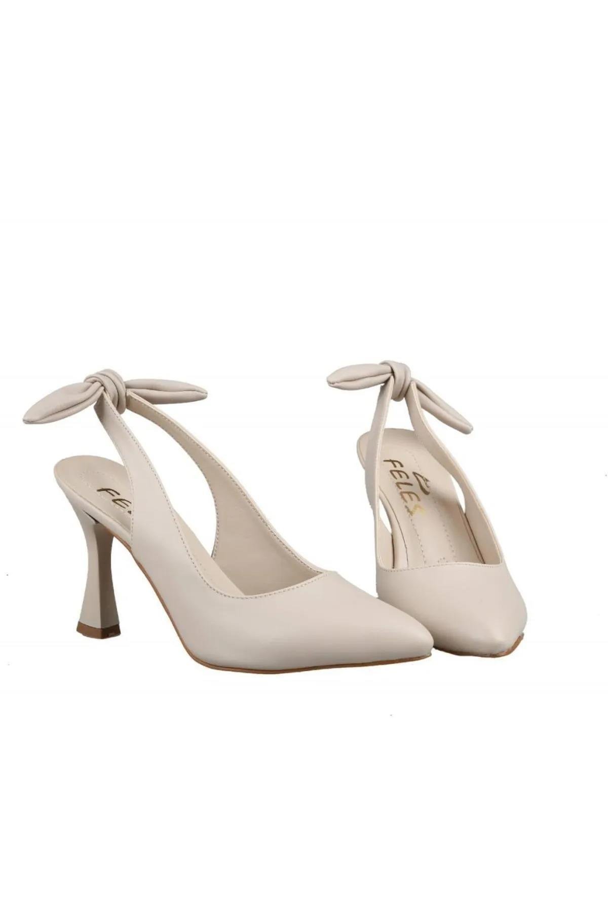 En şık ve trend açık bayan topuklu ayakkabılarına 'pabucland.com'  adresinden göz atabilirsin!