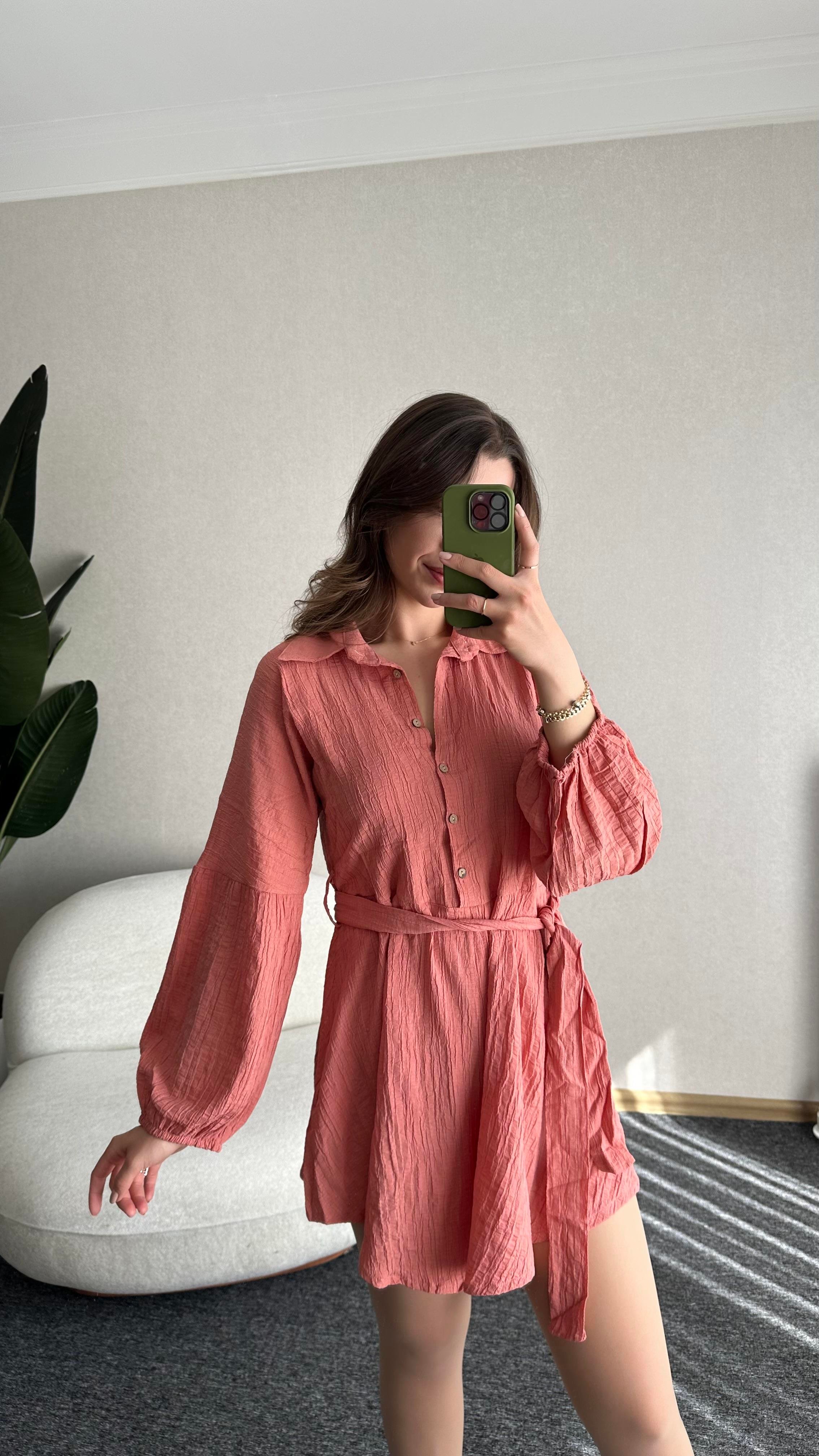Robe en plumetis zara hotsell