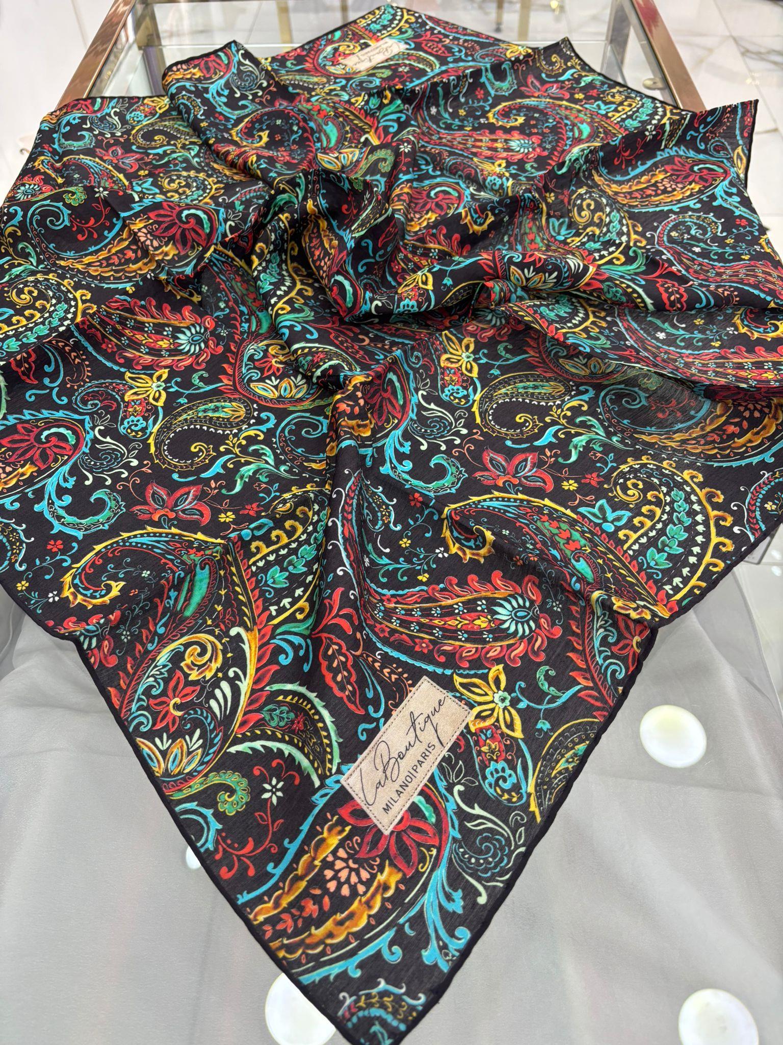 La Boutique Desenli Güz Eşarp 2402-02