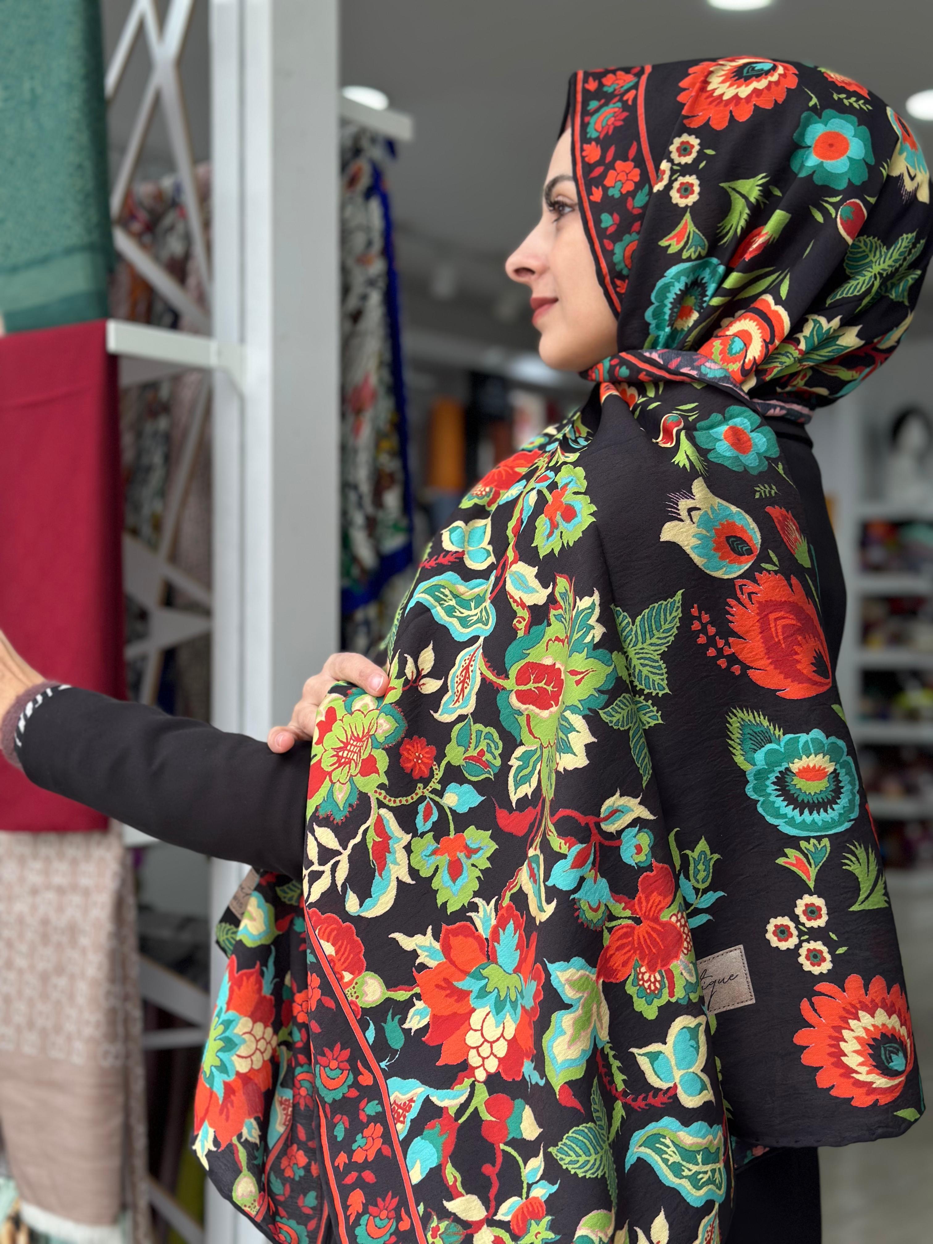La Boutique Desenli Güz Şal 2400-04