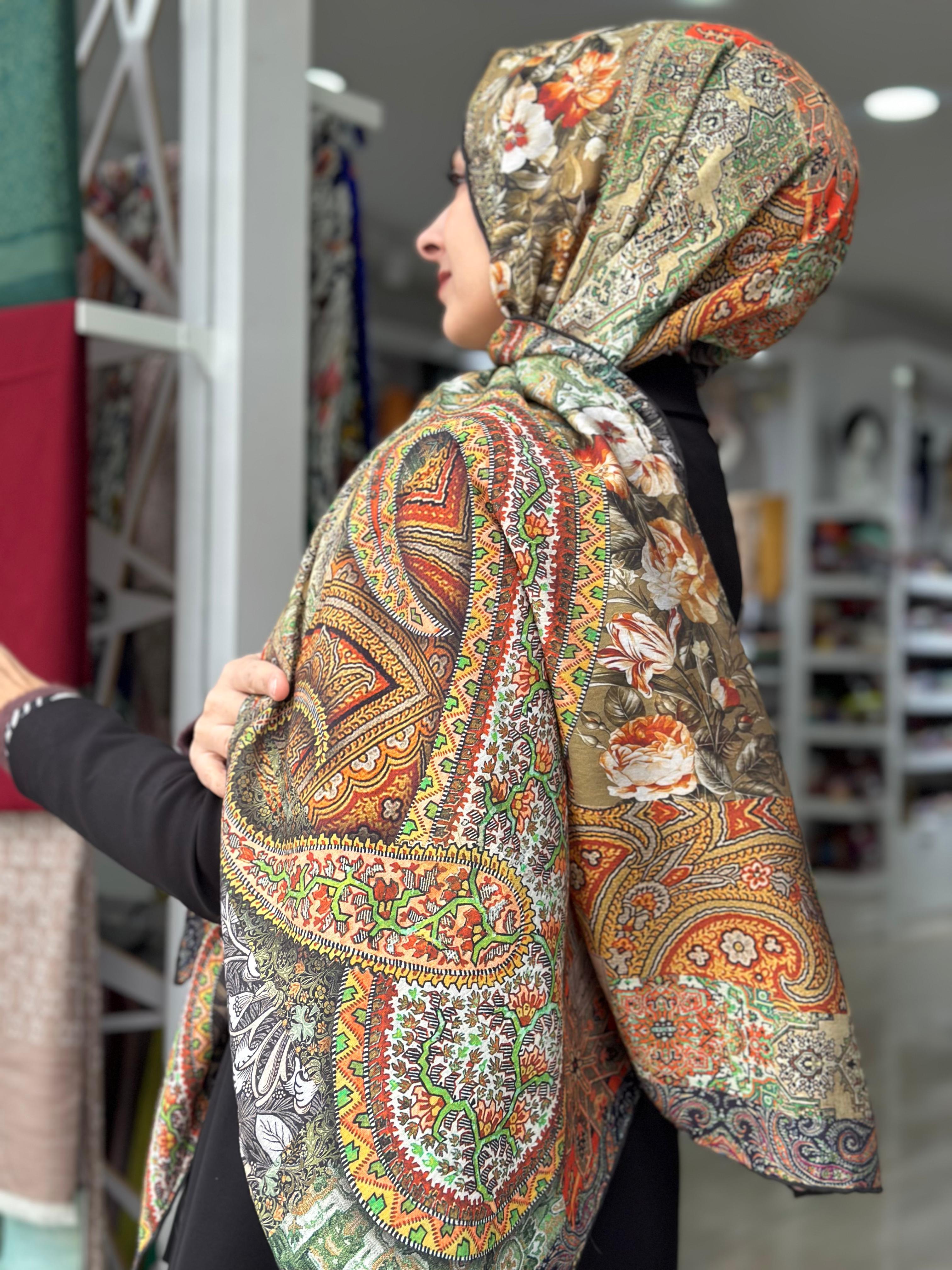 La Boutique Desenli Güz Şal 2404-02