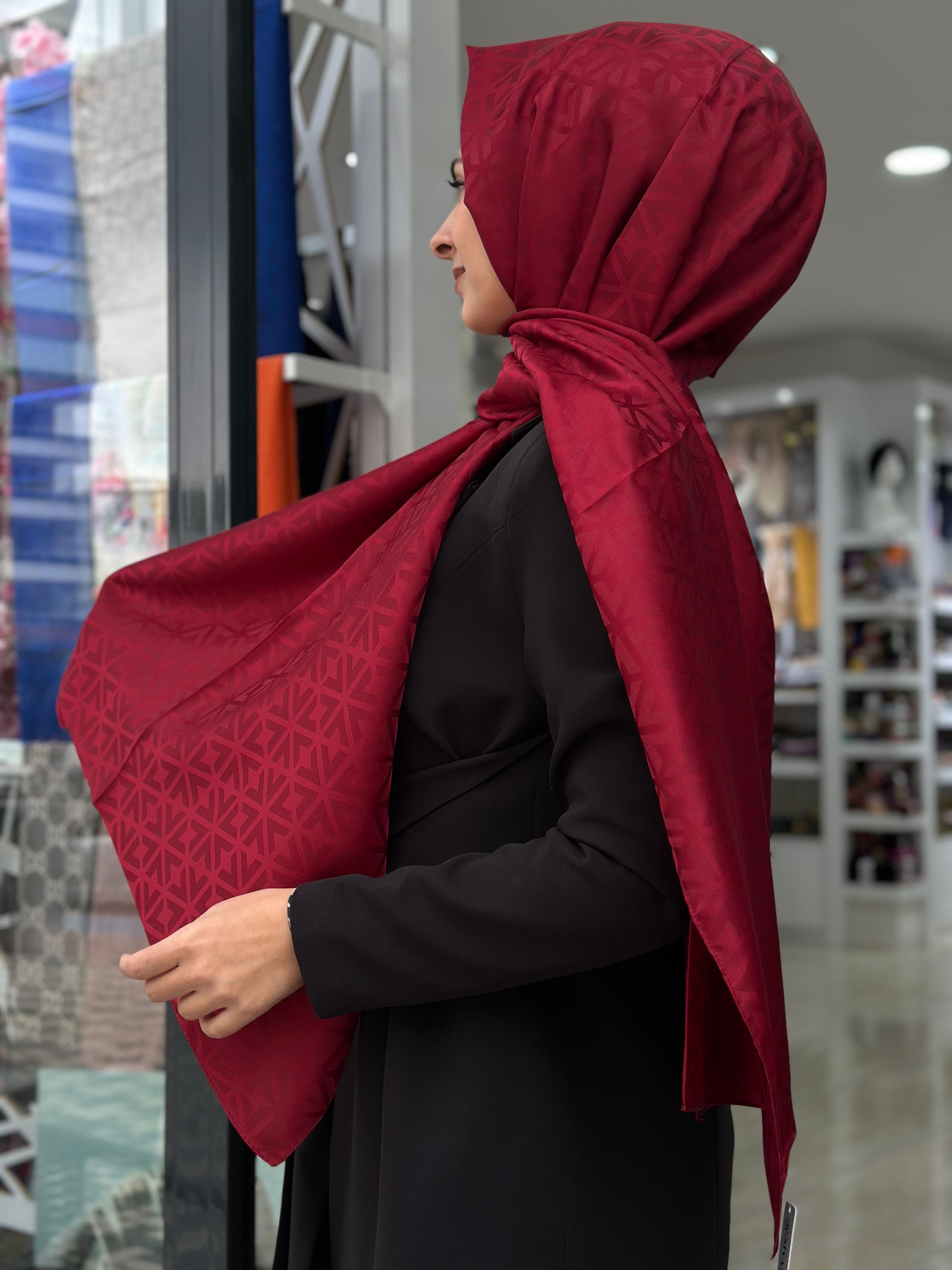 Siyane Bordo Koleksiyonu Jakarlı Şal Piramit