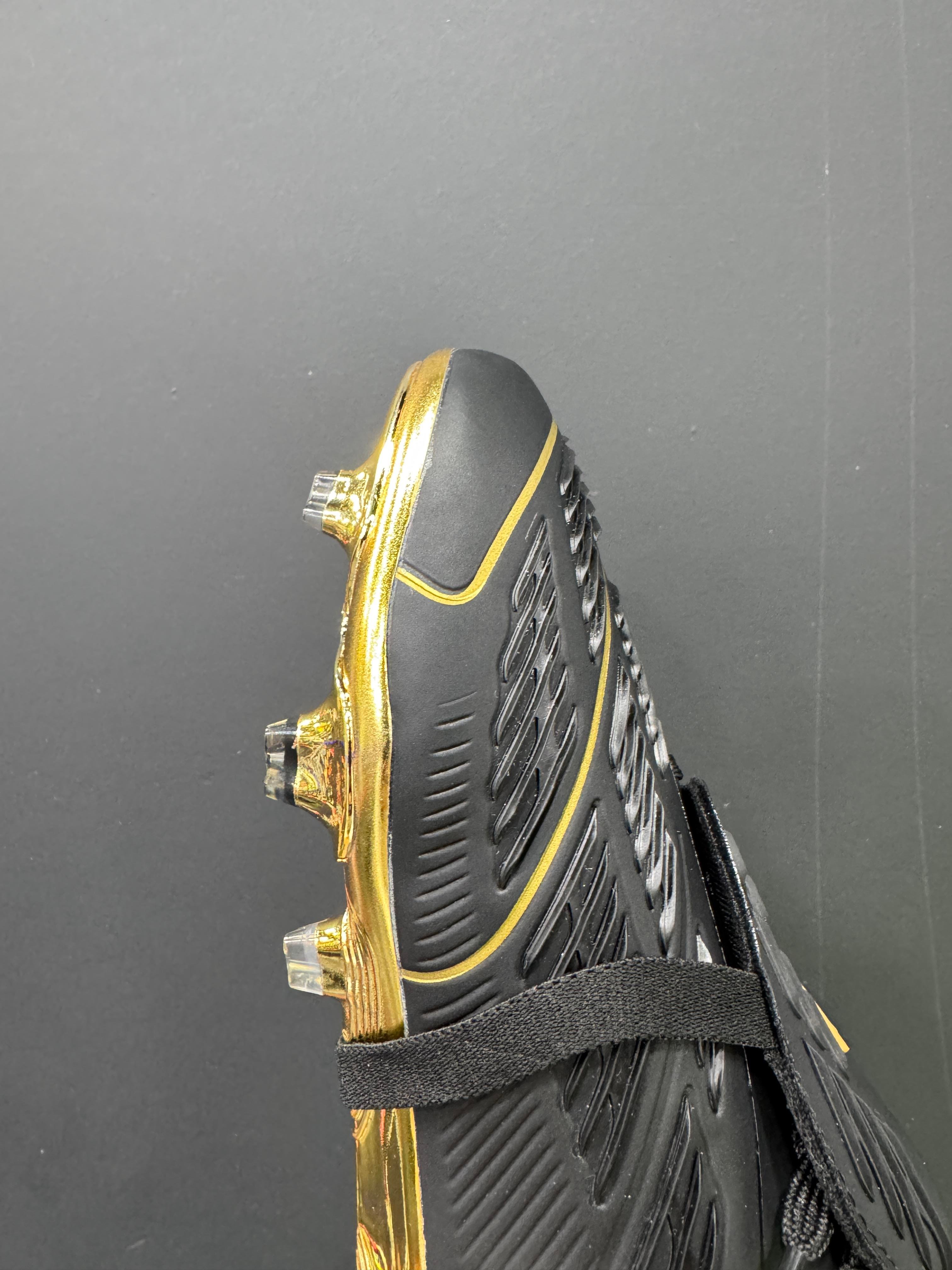 Gold Black Predator