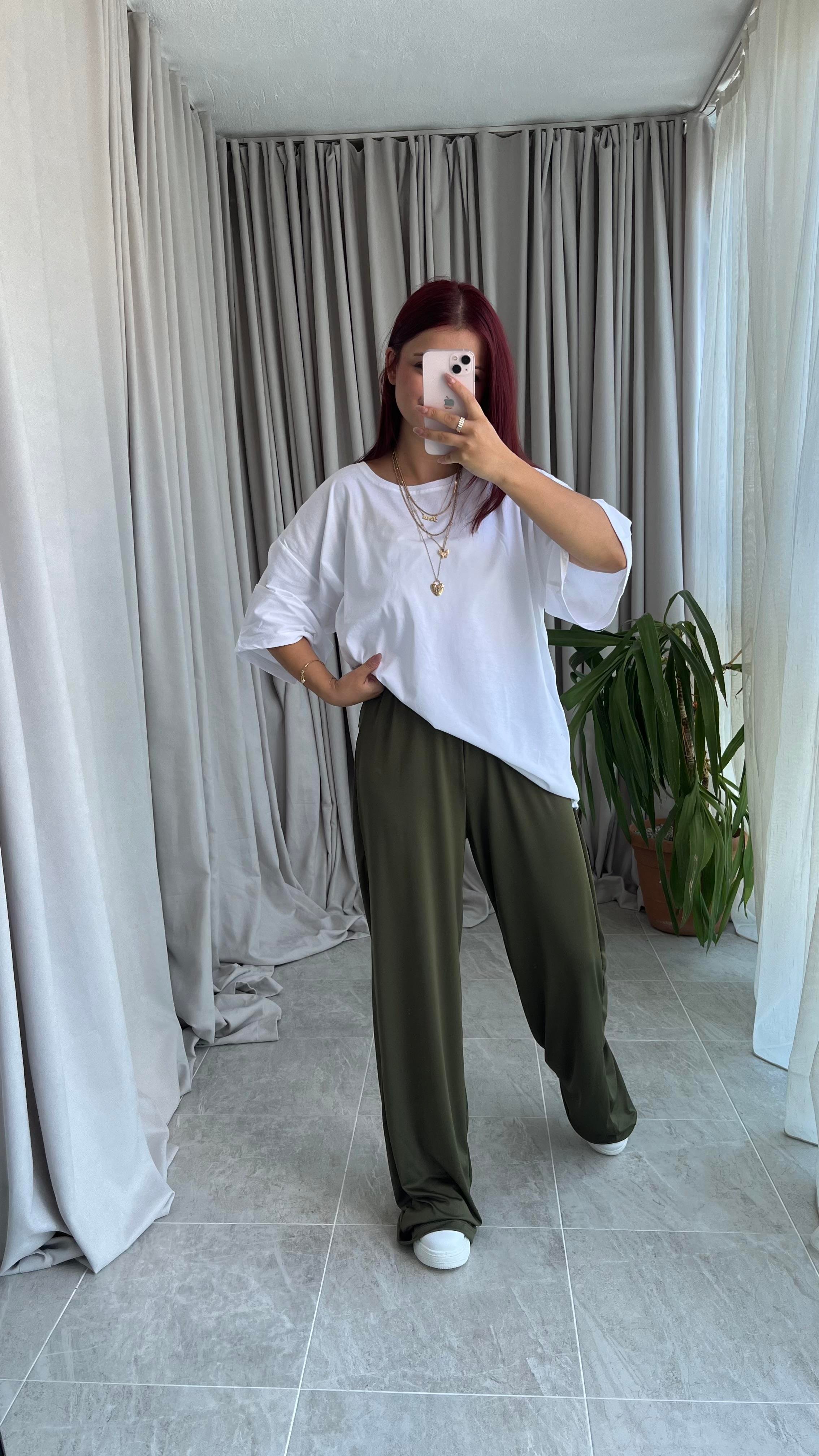 Sara Oversize Basic T shirt 128