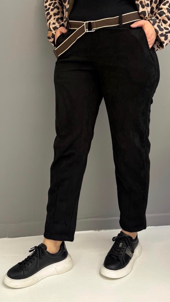 Jinsiy jingalak qizlarning fotosuratlari