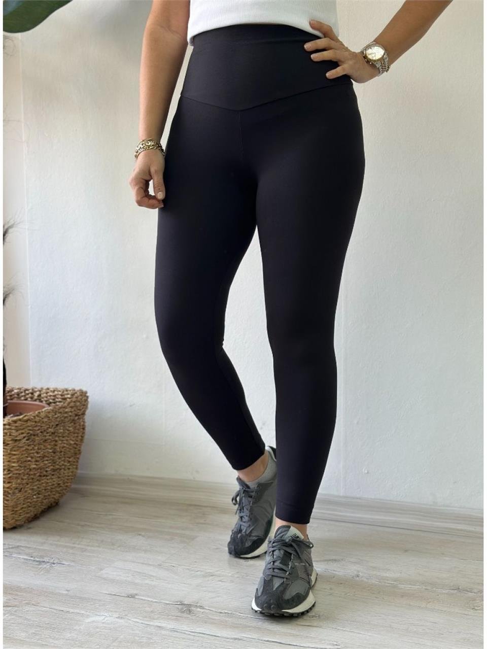 Porno video stop seh Kandis bilan Perri Platypus pornosi