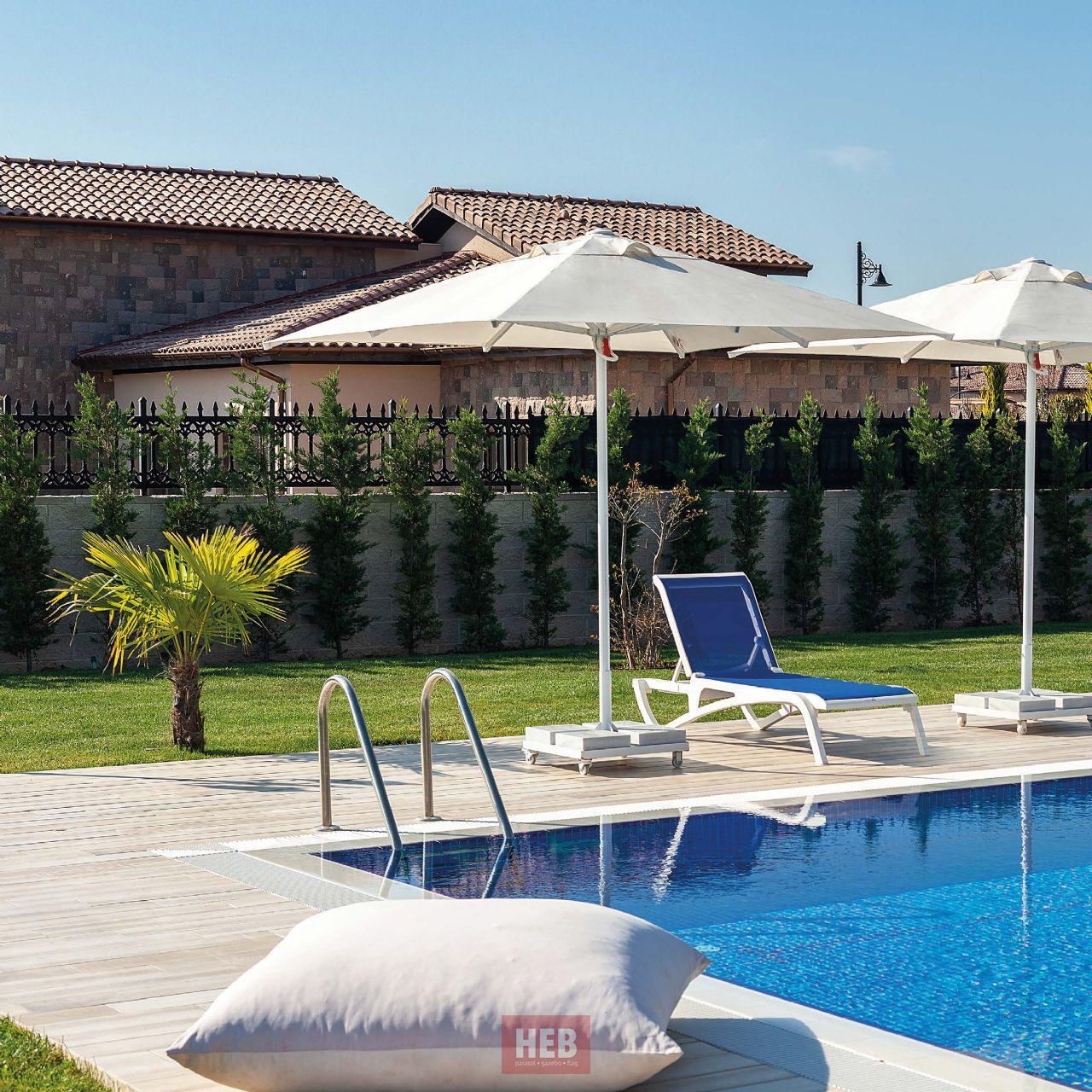 Prince Manual Telescopic Sun Umbrella