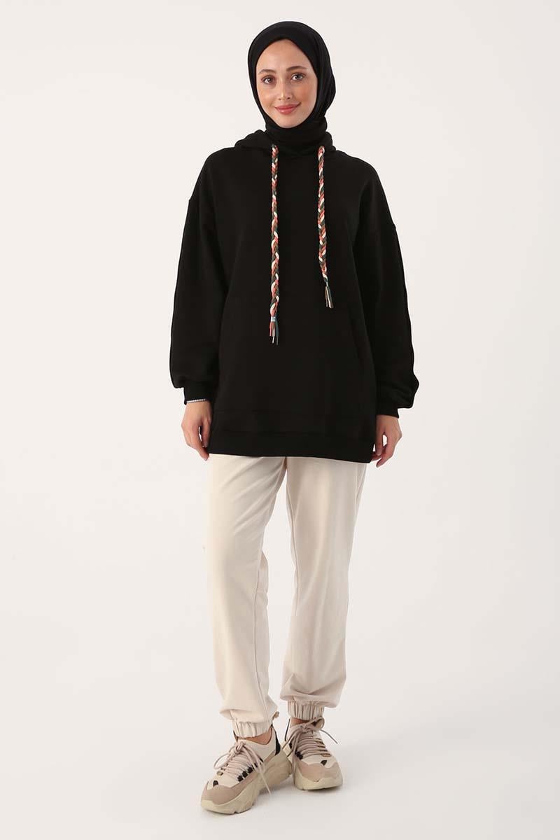 Siyah-Renkli Süs Düğme Detaylı Sweat | ALLDAY
