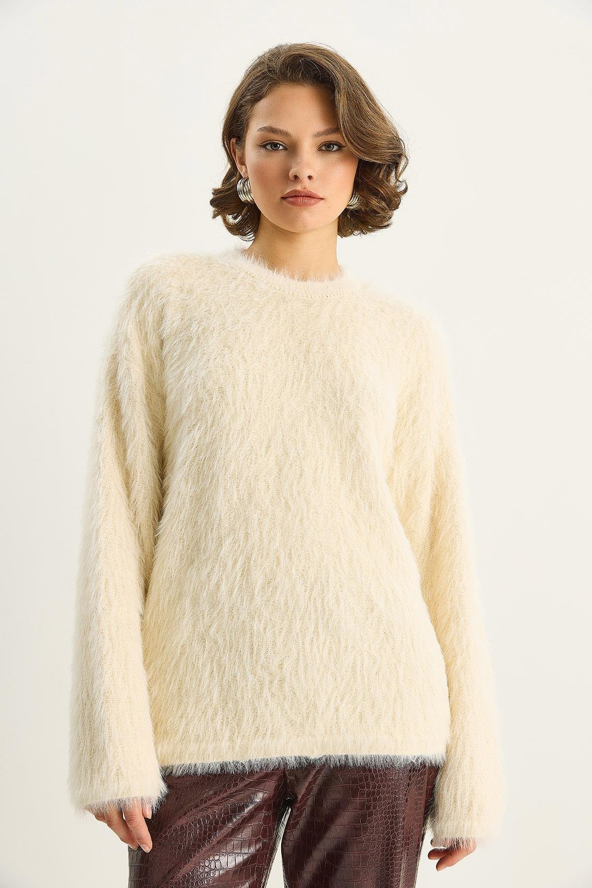 Kadın Yumuşak Dokulu Sakallı Triko Kazak W25503 60283748 - Krem