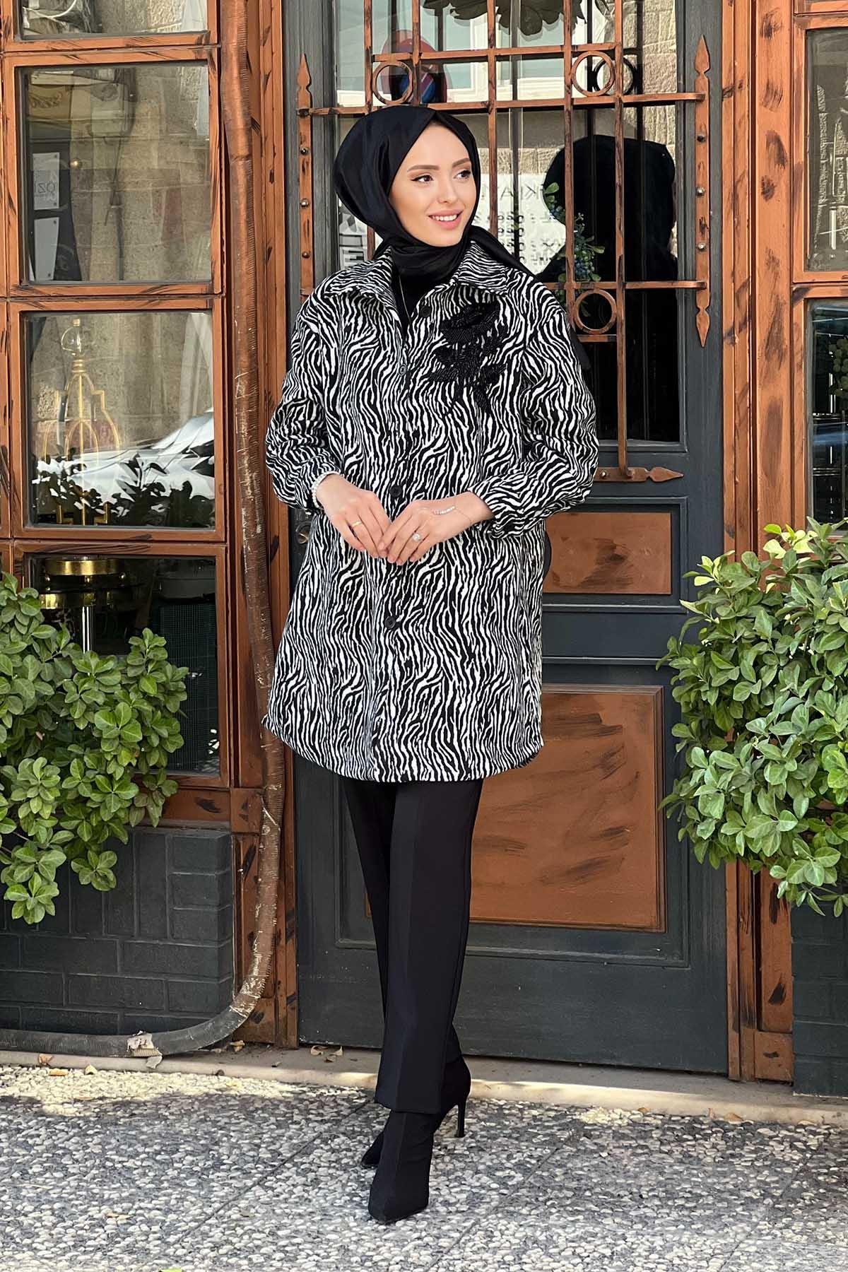 FUAT GÜRŞEN Zebra Desen Kap 2640 | Ekshibutik.com