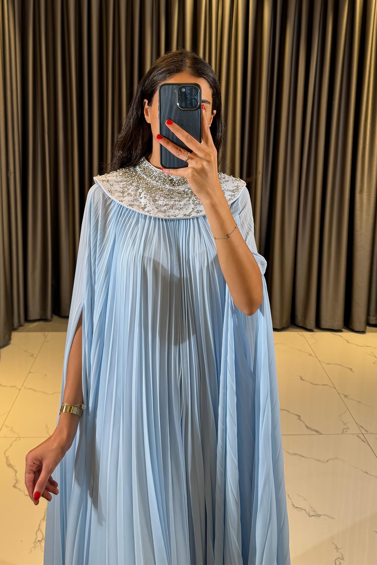 Yakas Ta Detayl Piliseli Abaya Bebe Mavisi
