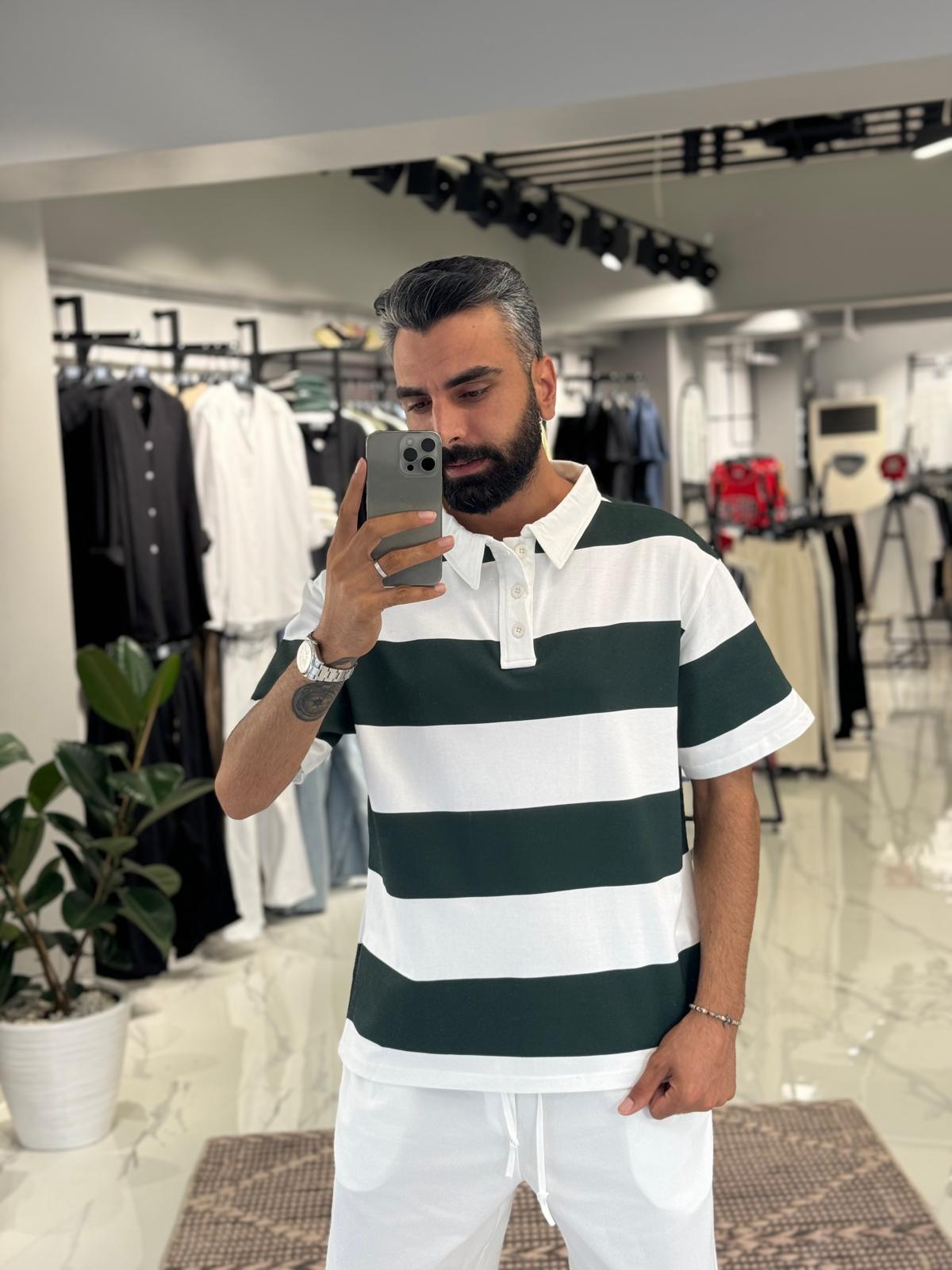 Çizgili Pola Yaka Tişört