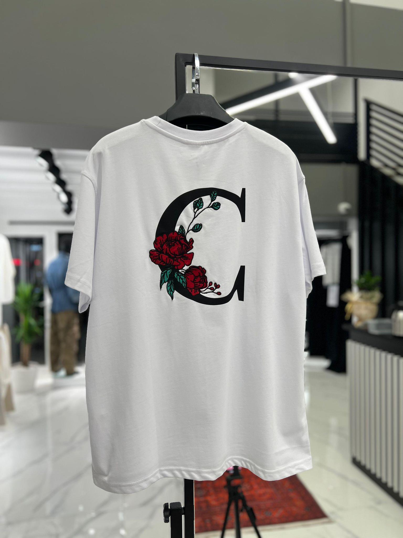Nakış Baskı Detaylı Oversize T-Shirt Beyaz