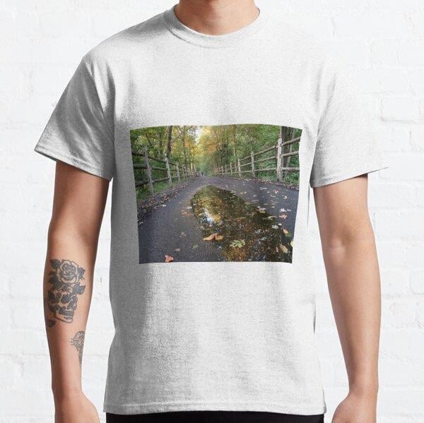 Fall approaching Tasarım Baskılı Tişört (Rahat kalıp t-shirt)