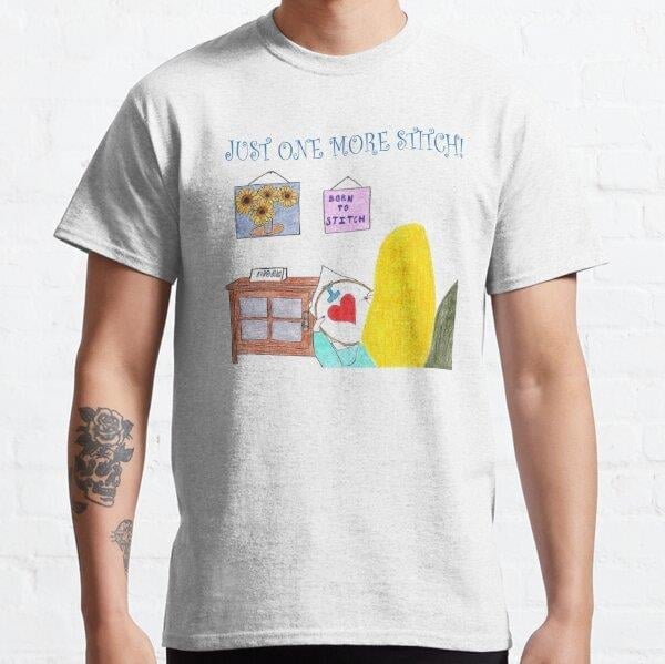 Just One More Stitch! (Blond), Sewing, Stitching, Cross Stitch, Crafts, Embroidery, Hobbies, Needlepoint Tasarım Baskılı Tişört (Bol kesim t-shirt)