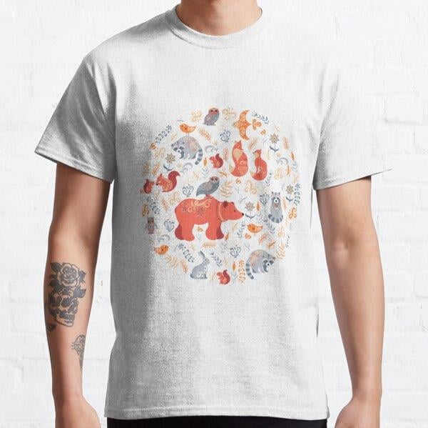 Unisex Fairy-tale forest. Fox, bear, raccoon, owls, rabbits, flowers and herbs. Circular ornament. Baskılı T-Shirt (Rahat Kalıp Tişört)