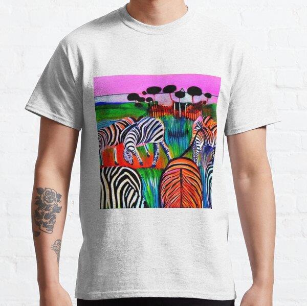 Unisex Zebras grazing in meadow Baskılı T-Shirt (Rahat Kalıp Tişört)