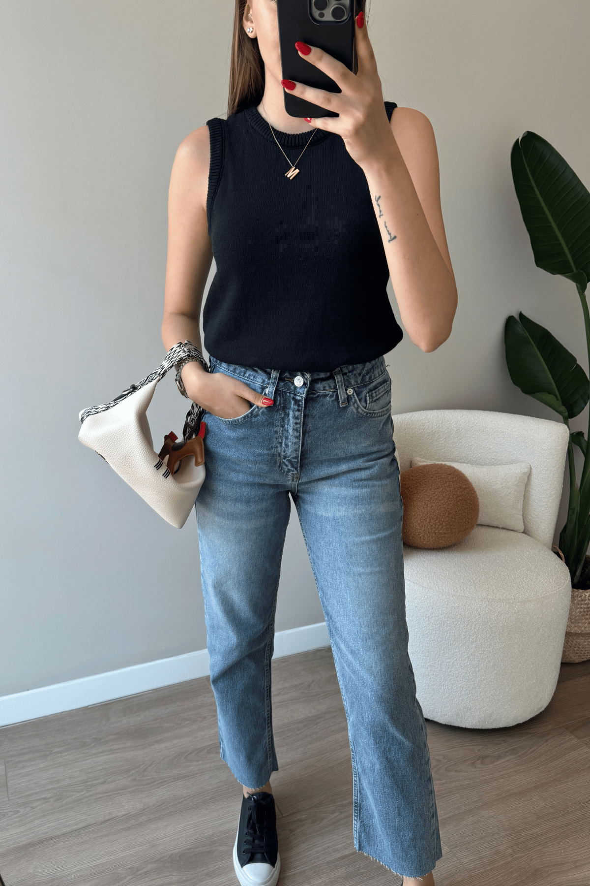 Mavi Marka Model Kesik Paca Mom Jean