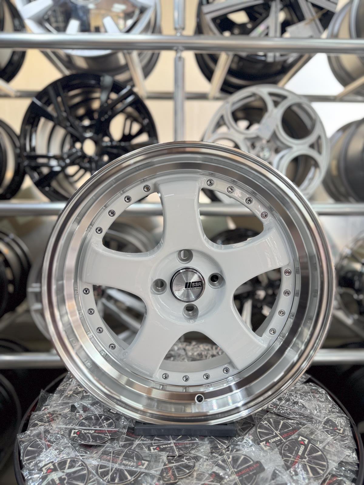 Ssr White Jant Modeli