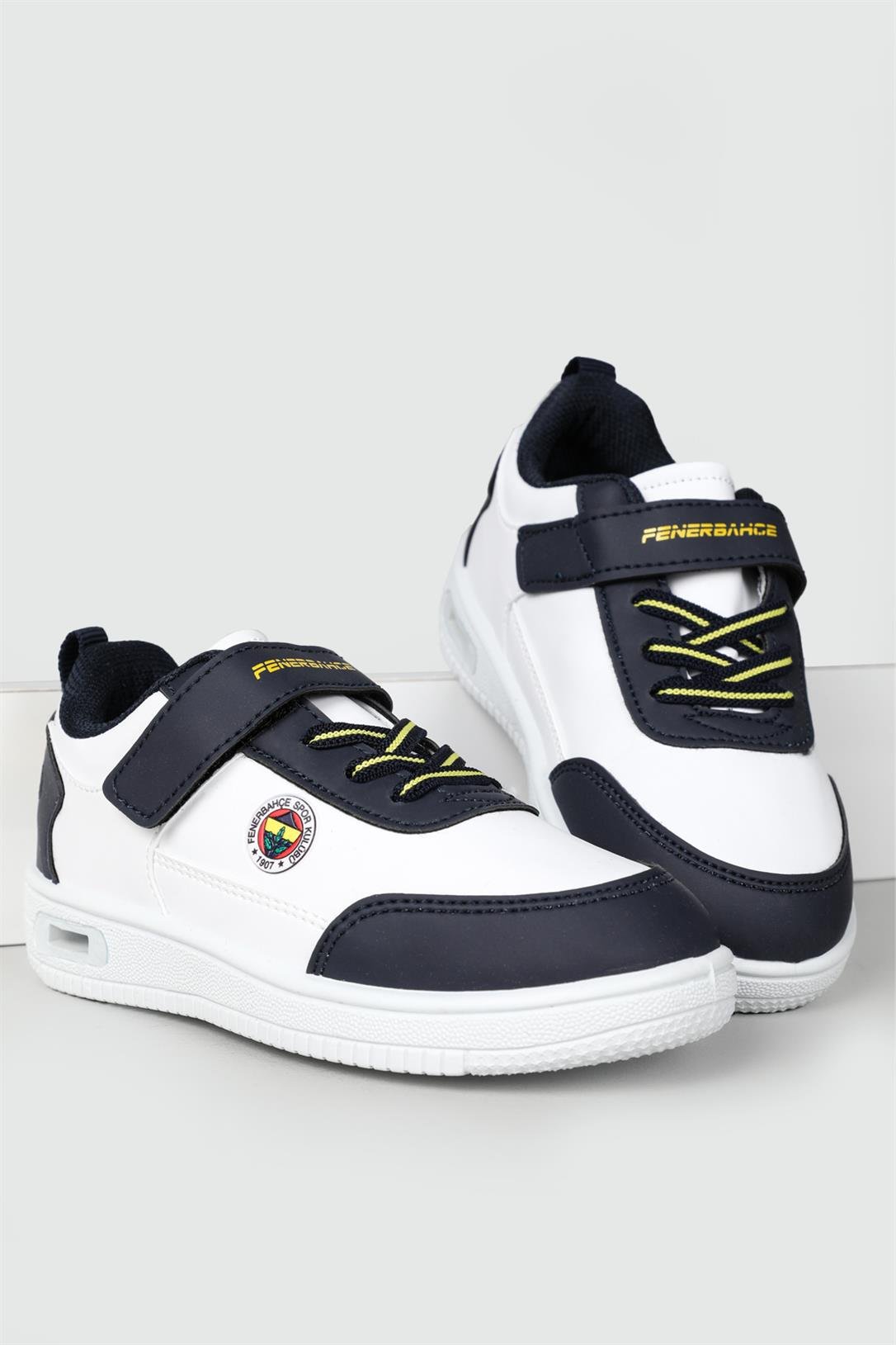 Kinetix Işıklı Sneaker Beyaz Laci Çocuk Spor Ayakkabı CENAPU FB | Ayakkabı  City