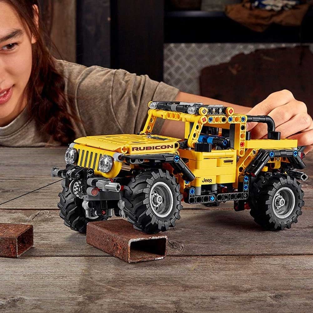 LEGO 42122 LEGO Technic Jeep® Wrangler Technic™ Serisi - LEGO Store Turkey