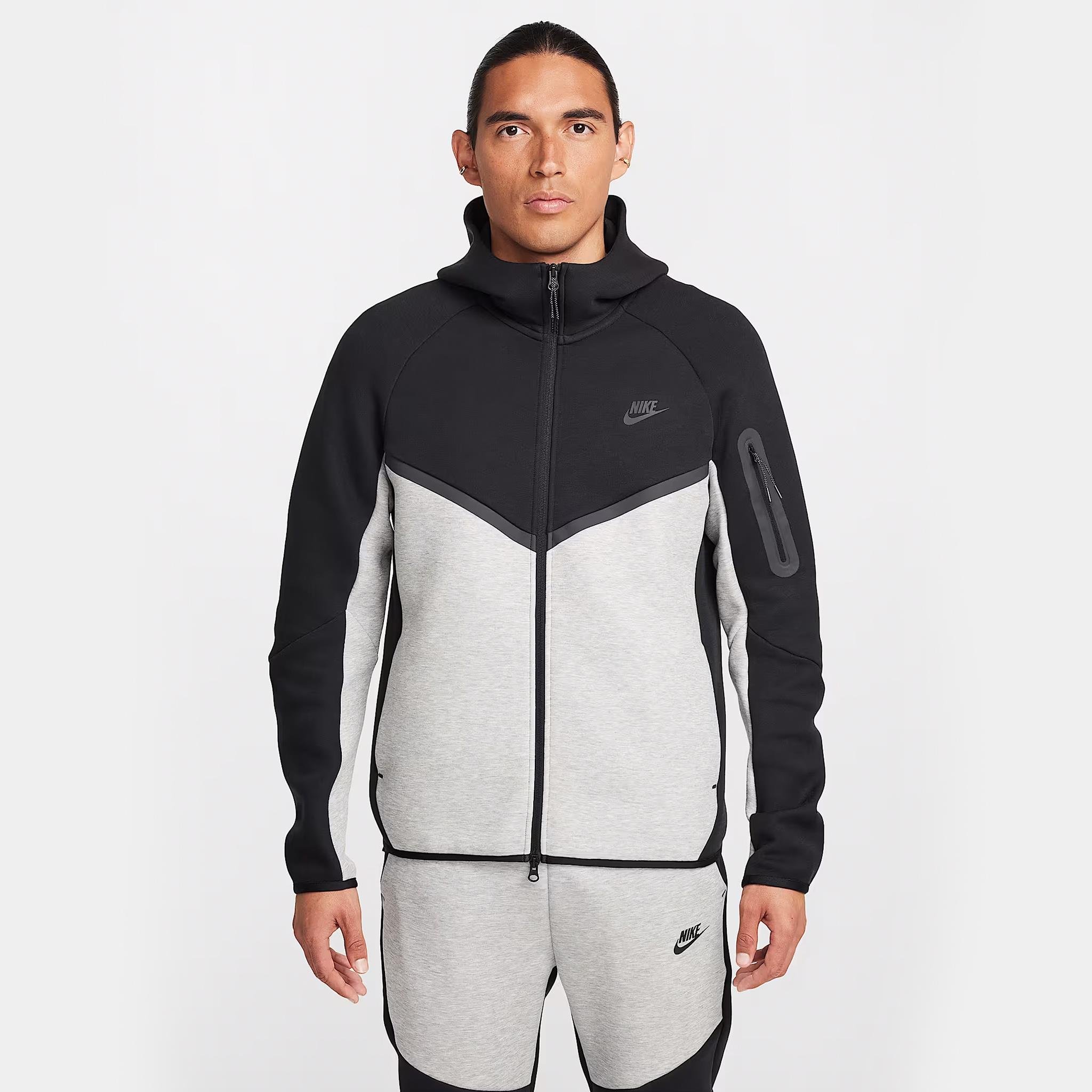 NIKE HV0949-011 TECH FLEECE WINDRUNNER HOODIE
