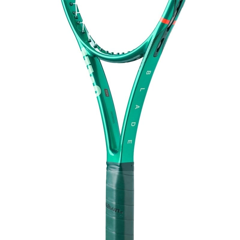 Wilson Blade 98 16x19 V10 Tenis Raketi 305gr Kordajsız | WR207811