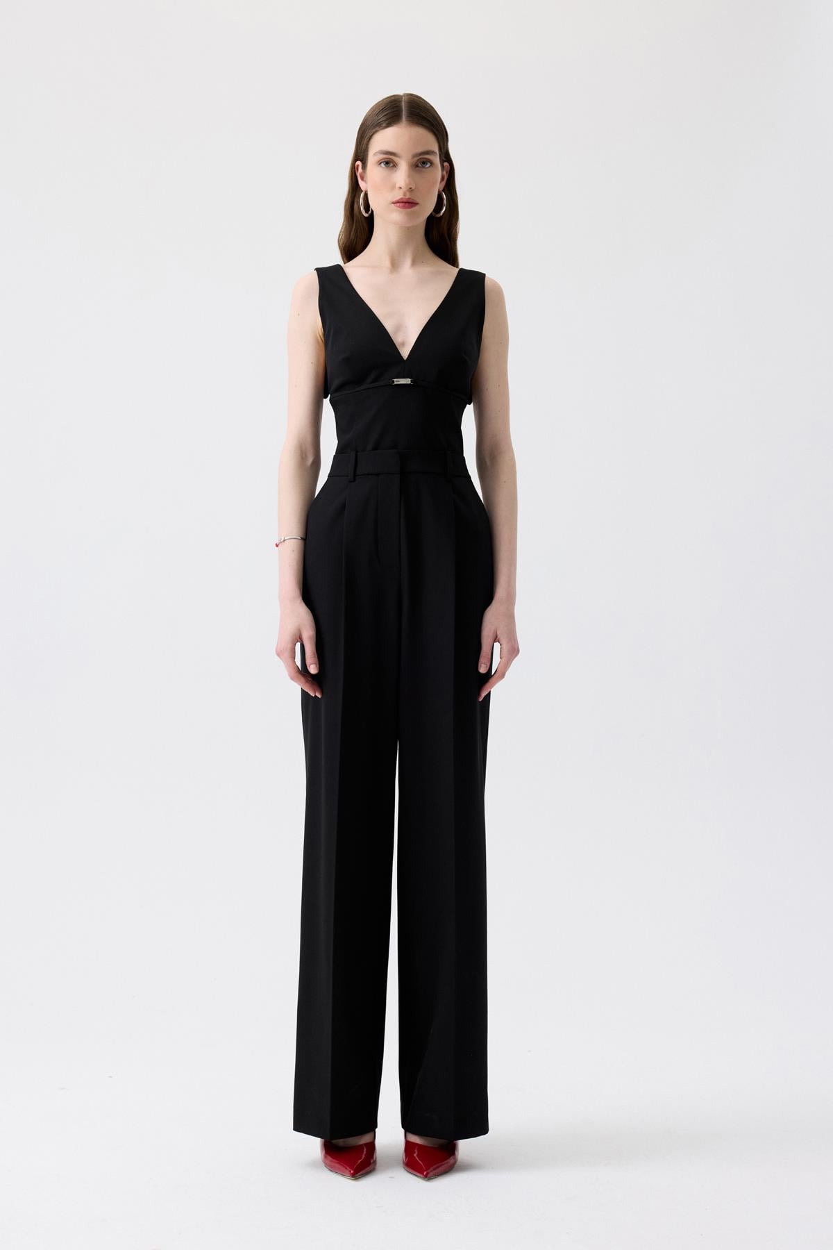 Metal Accessory V-Neck Black Jumpsuit | Rue Les Createurs