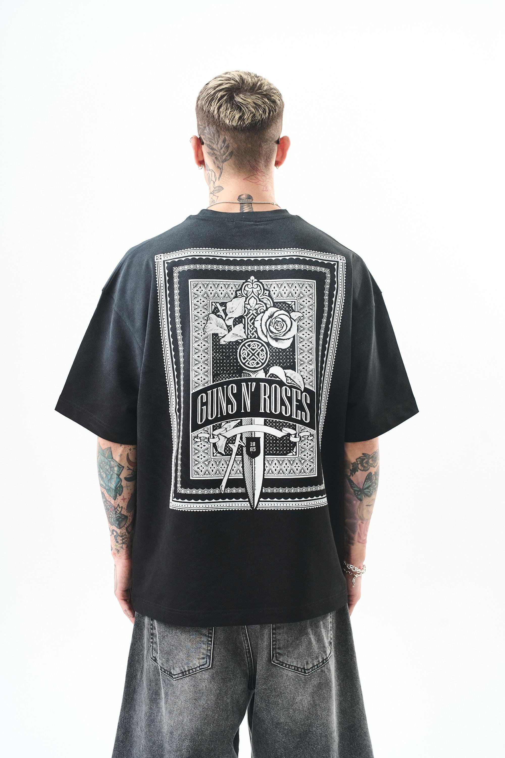 Erkek Guns Roses Baskılı Oversize T-Shirt Siyah | Respire