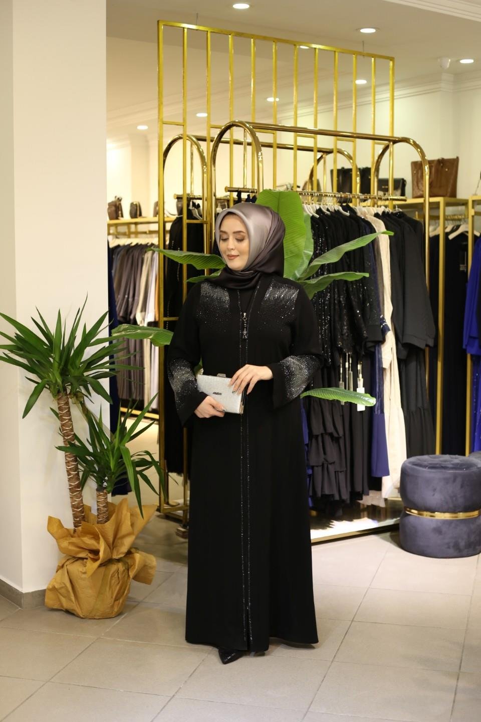HRママ LCW Grace Siyah Bisiklet Yaka Modal Karışımlı Kadın Ferace