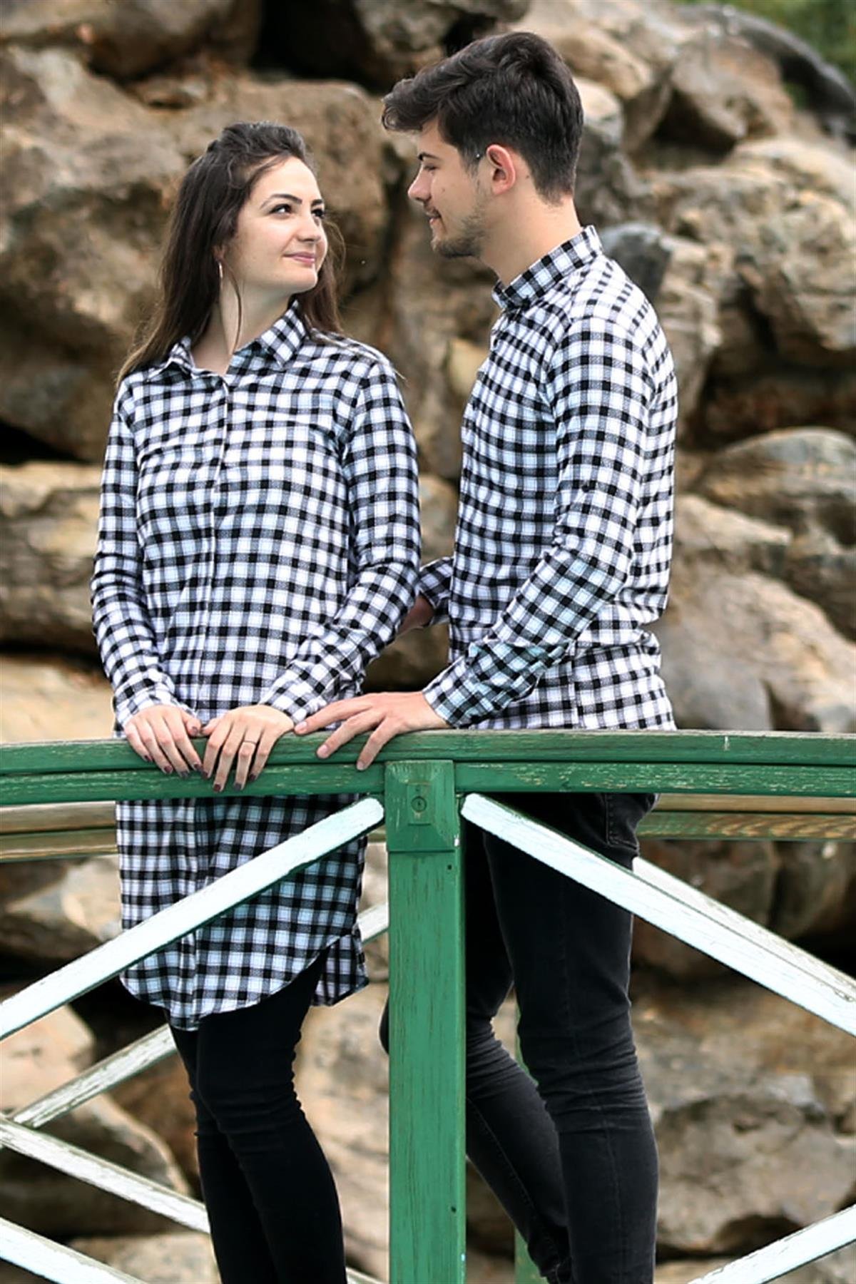 Küçük Kareli Likralı Siyah Beyaz Tunik Ve Gömlek Sevgili Kombini giygit.com  | Bay ve Bayan Giyim ve Sevgili Kombinleri