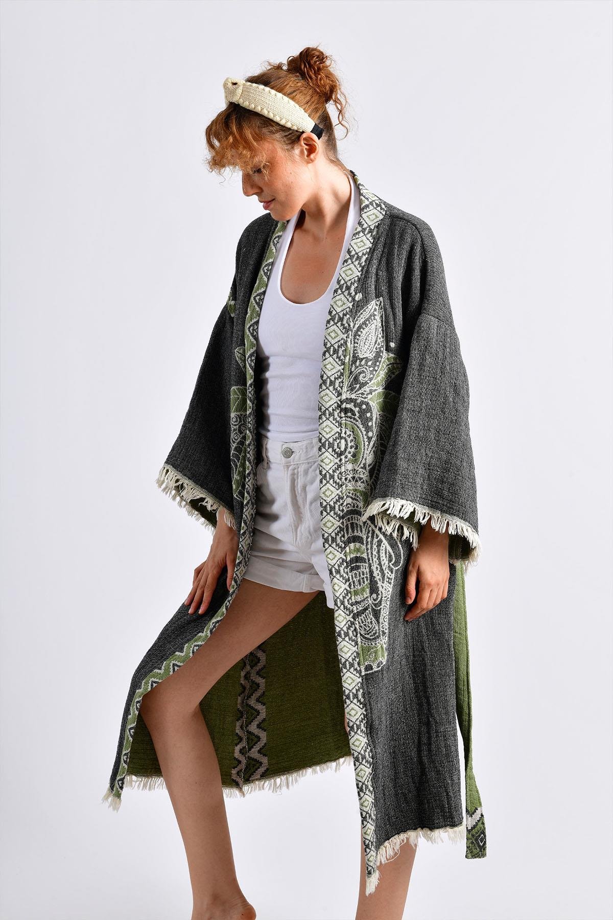 Green Black Elephant Kimono | BRANDSMITHS