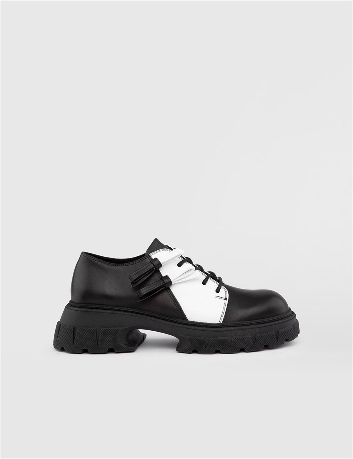 Engla Hakiki Deri Kadın Siyah Beyaz Oxford Ayakkabı - iLVi