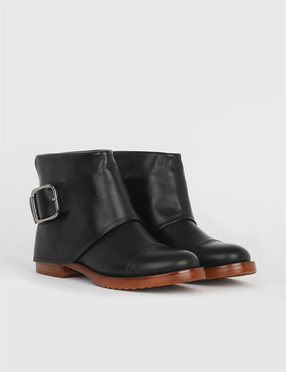 Etra Black Leather Women s Boot LV