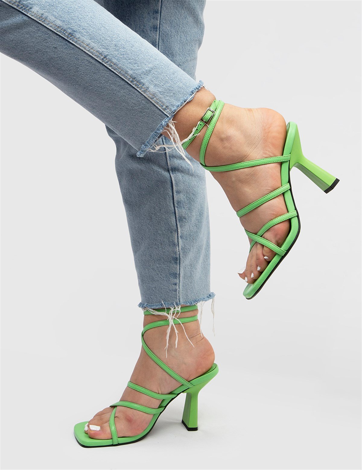 Janika Hakiki Deri Kadın Yeşil Topuklu Sandalet - iLVi