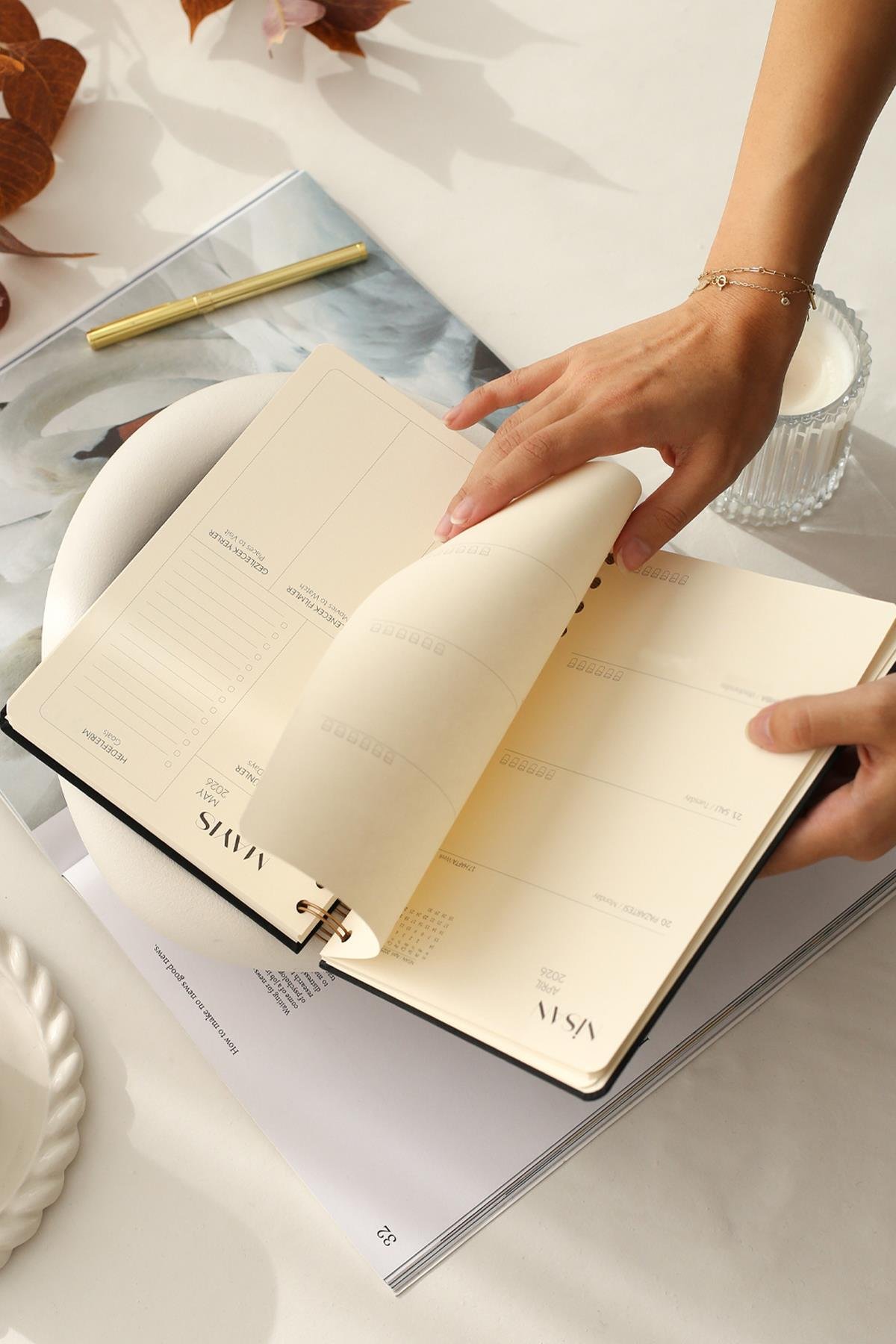 Matt Notebook 2026 Yılı A5 Keten Ajanda Spiralli 15x21 cm - 12 Matt Notebook 2026 Yılı A5 Keten Ajanda Spiralli 15x21 cm - 12