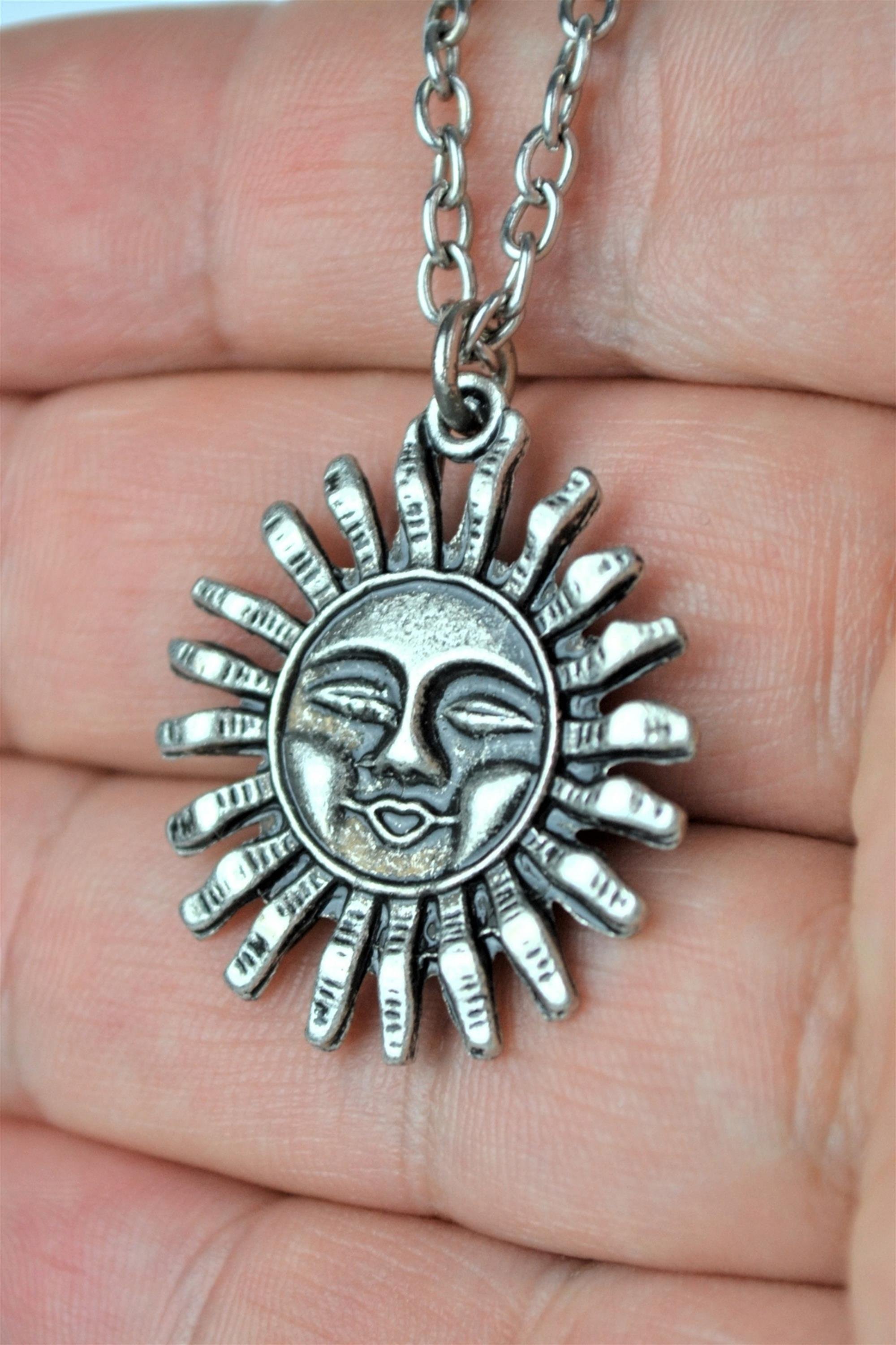 Güneş Yüzü Kolye Erkek Kadın Antik Gümüş Kaplama 60 cm Zincir