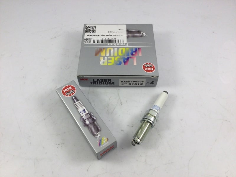 NGK 91512 Buji 05E905602B