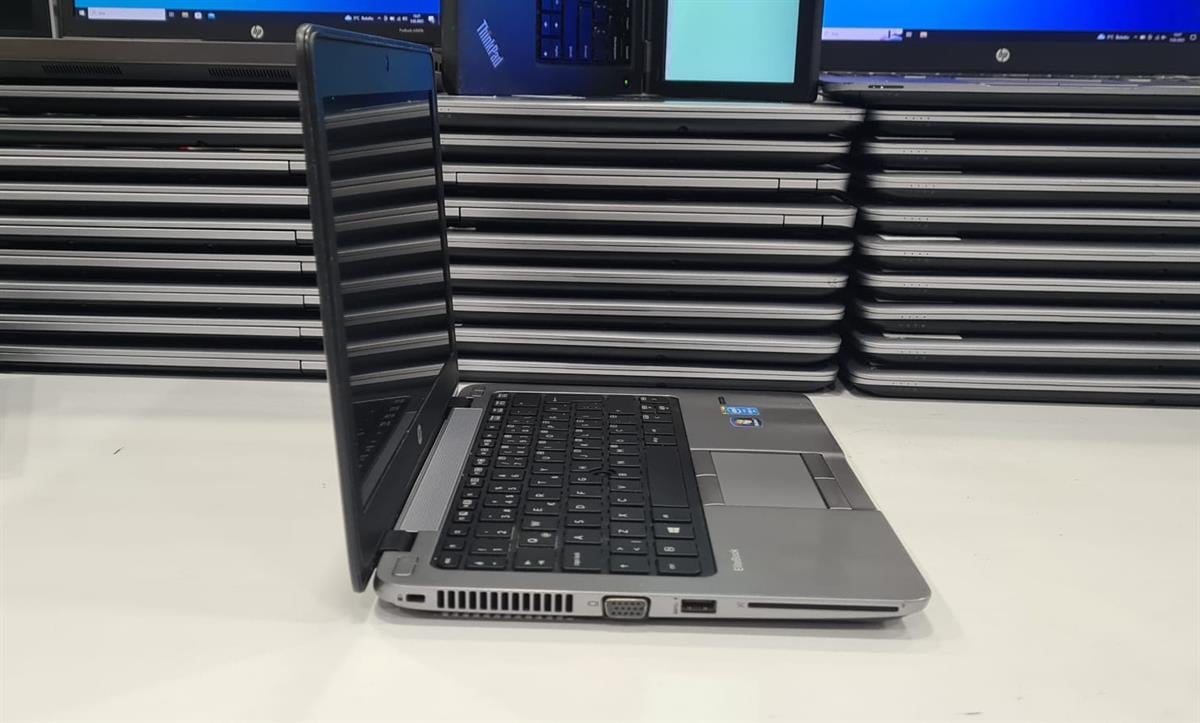 HP 820 G2 İntel İ5 5300U 8 Ram 256 SSD 12,5'' Notebook