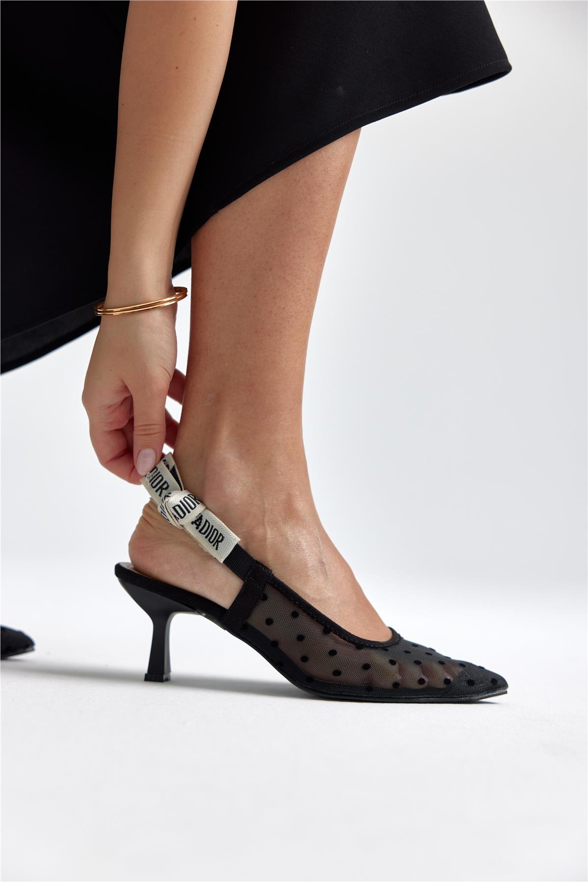 Clara Kadın Topuklu Ayakkabı Siyah Puantiye