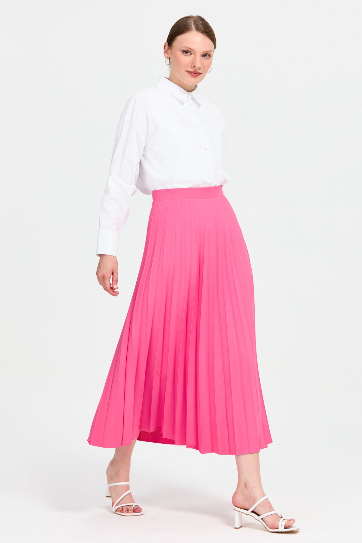 Dark pink 2025 pleated skirt