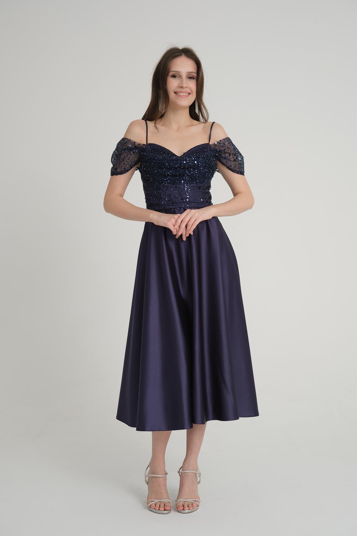 Lacivert Abiye Elbise Modelleri ve Fiyatları | Livanomi
