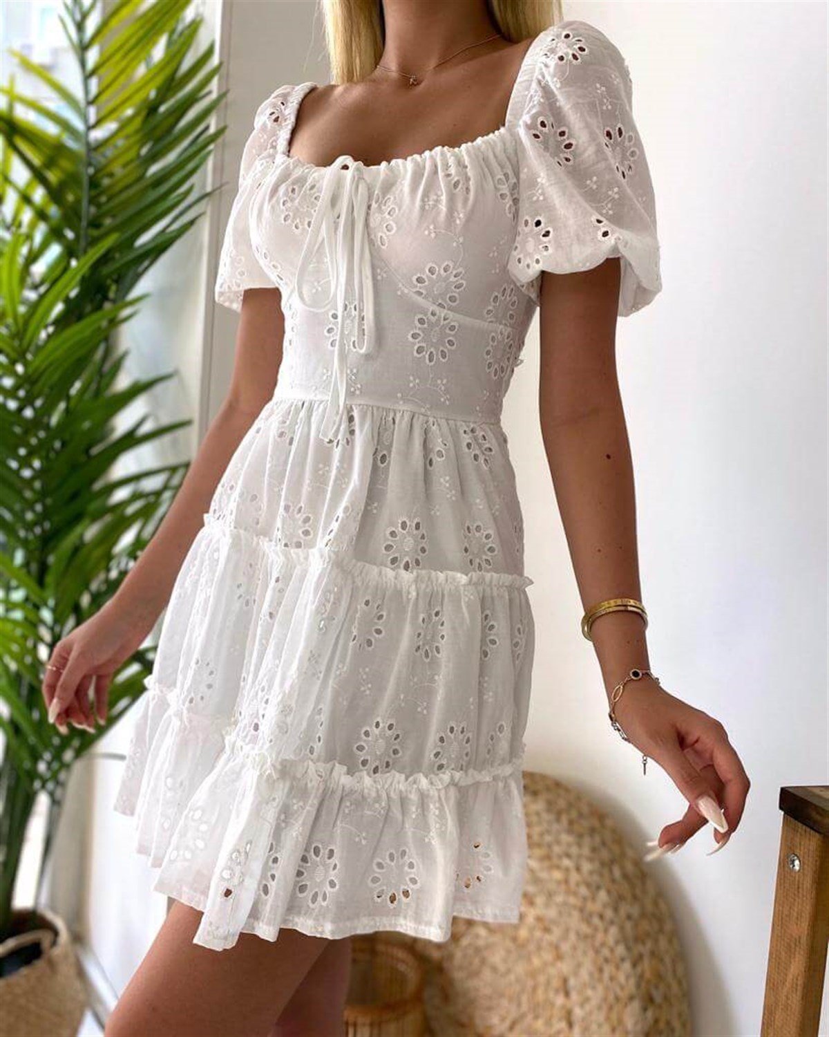Beyaz Kısa Kol Fisto Vual Kısa Kadın Elbise | Trend&Şık Tasarımlar |  minetanbutik.com.tr