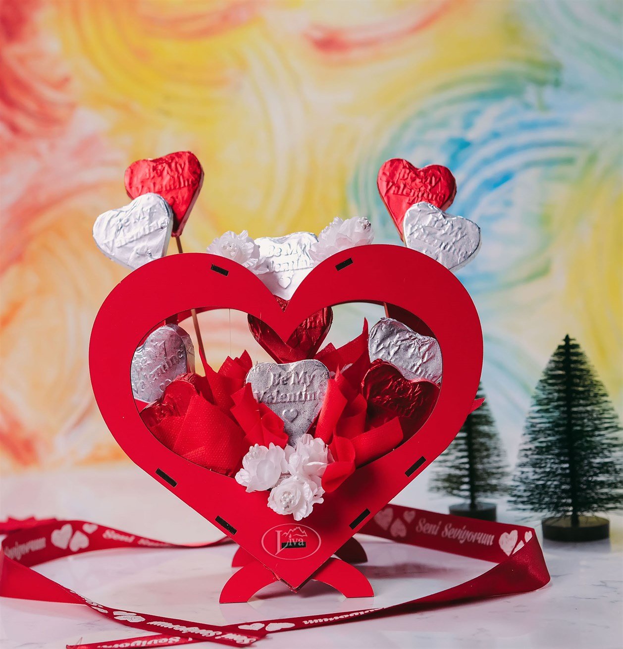 Valentine Yaldızlı Çikolata Kırmızı Ahşap Kalp Kutu - Liva Shop