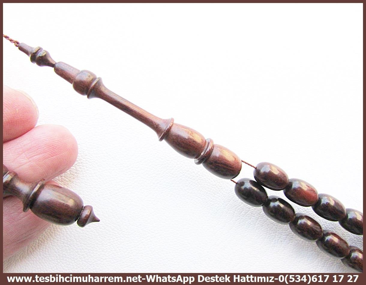 Евнух пенисін кесіп тастайды