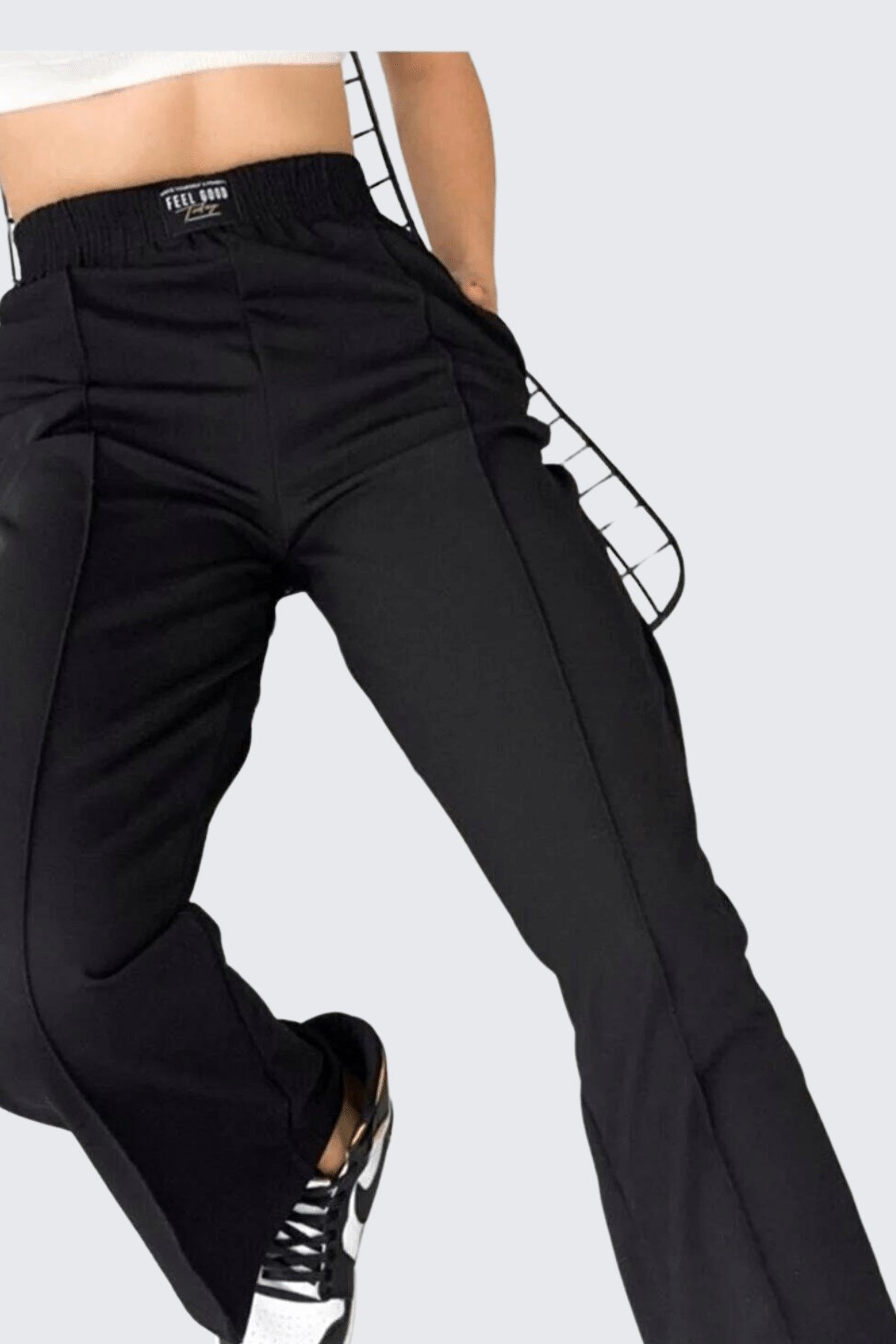 Kadın Siyah Çımalı Bol Paça Pantolon - Butik Buruç