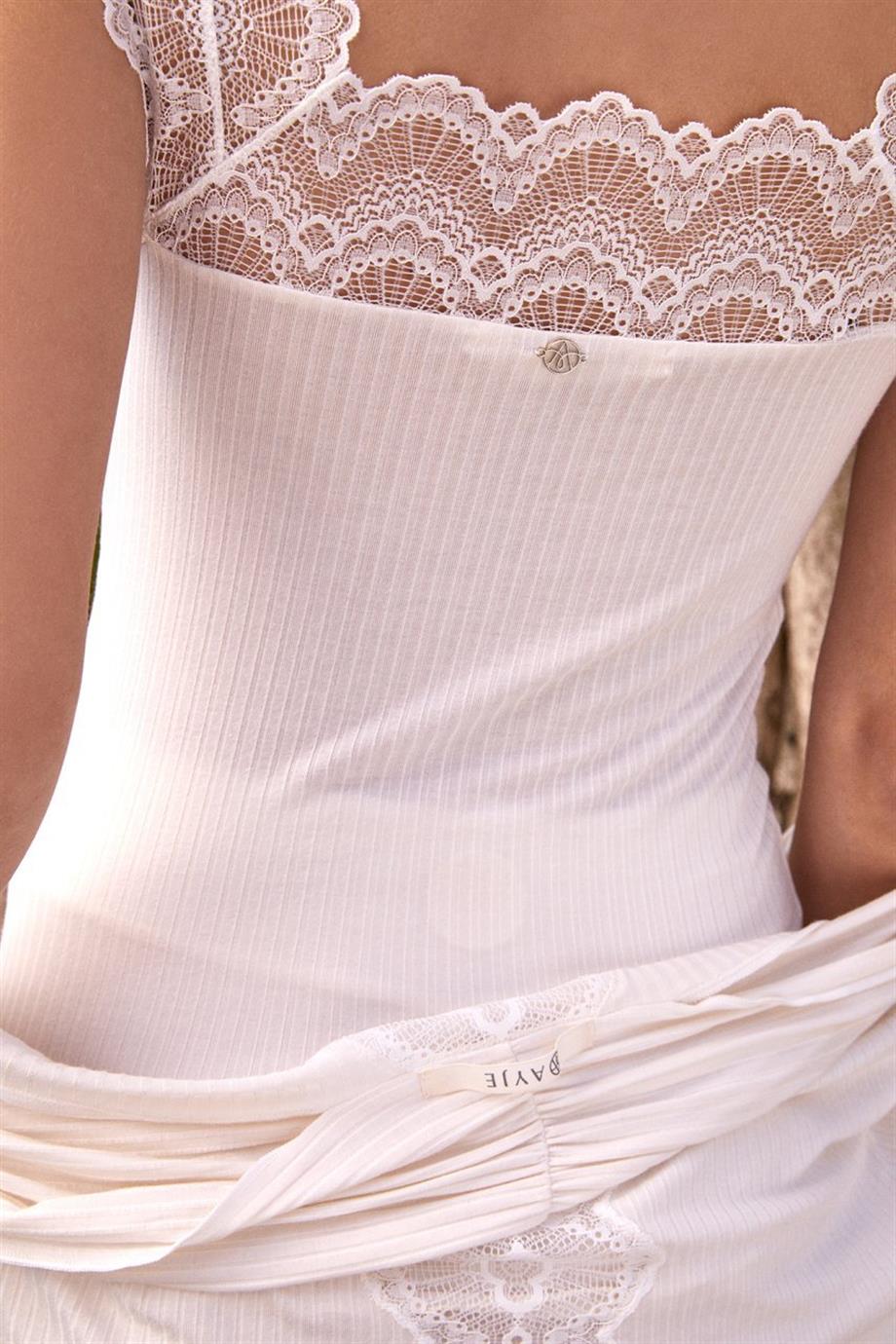 Dahlia Dantel Detaylı Atlet Off White