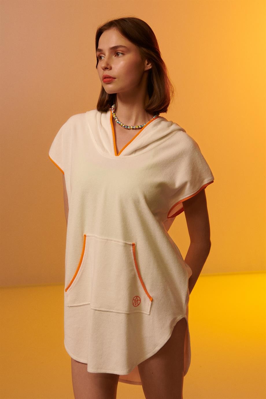 Elizabeth Hoddie Caftan White