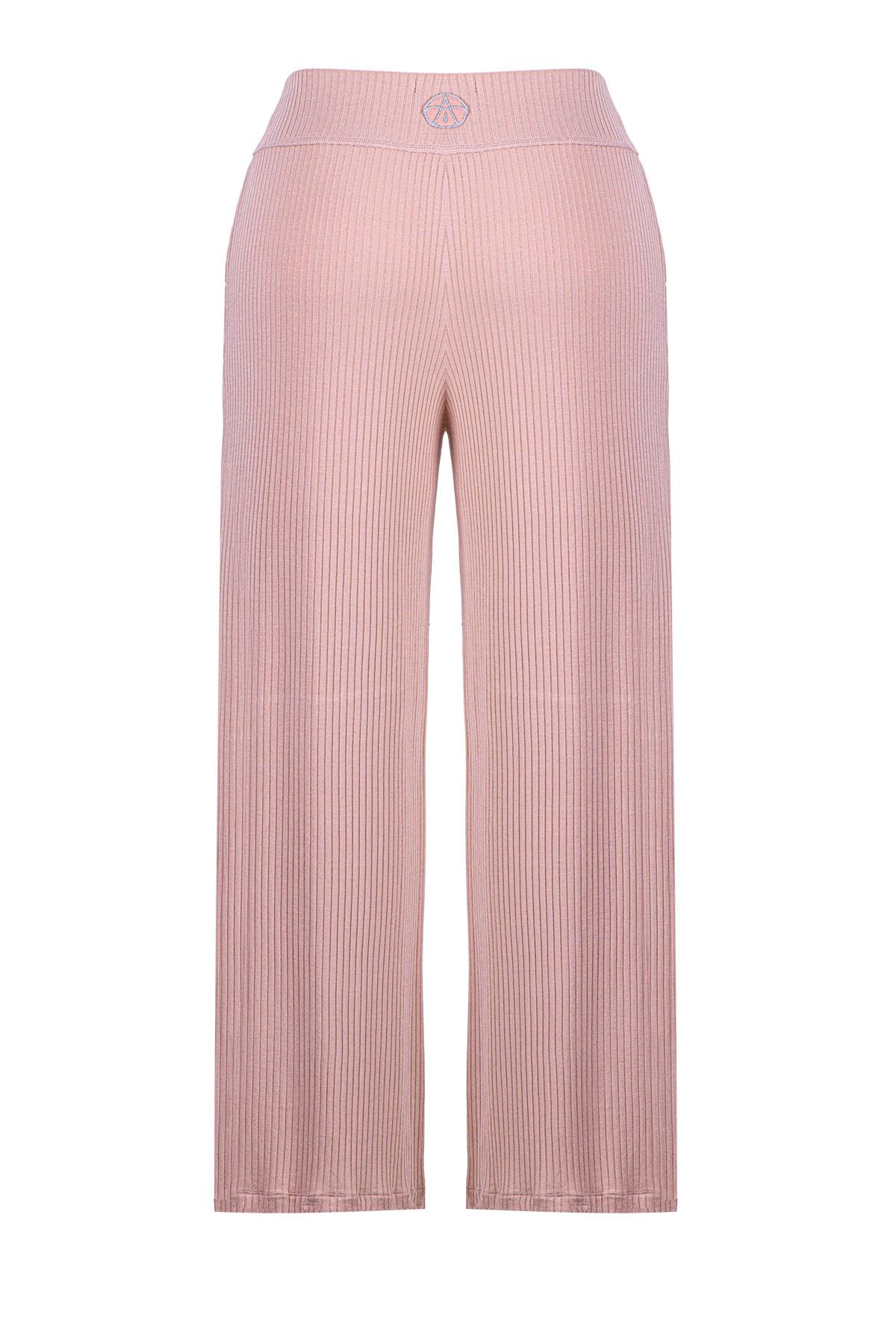 Ultra Comfort  Yoga Pants  Nude Pink 
